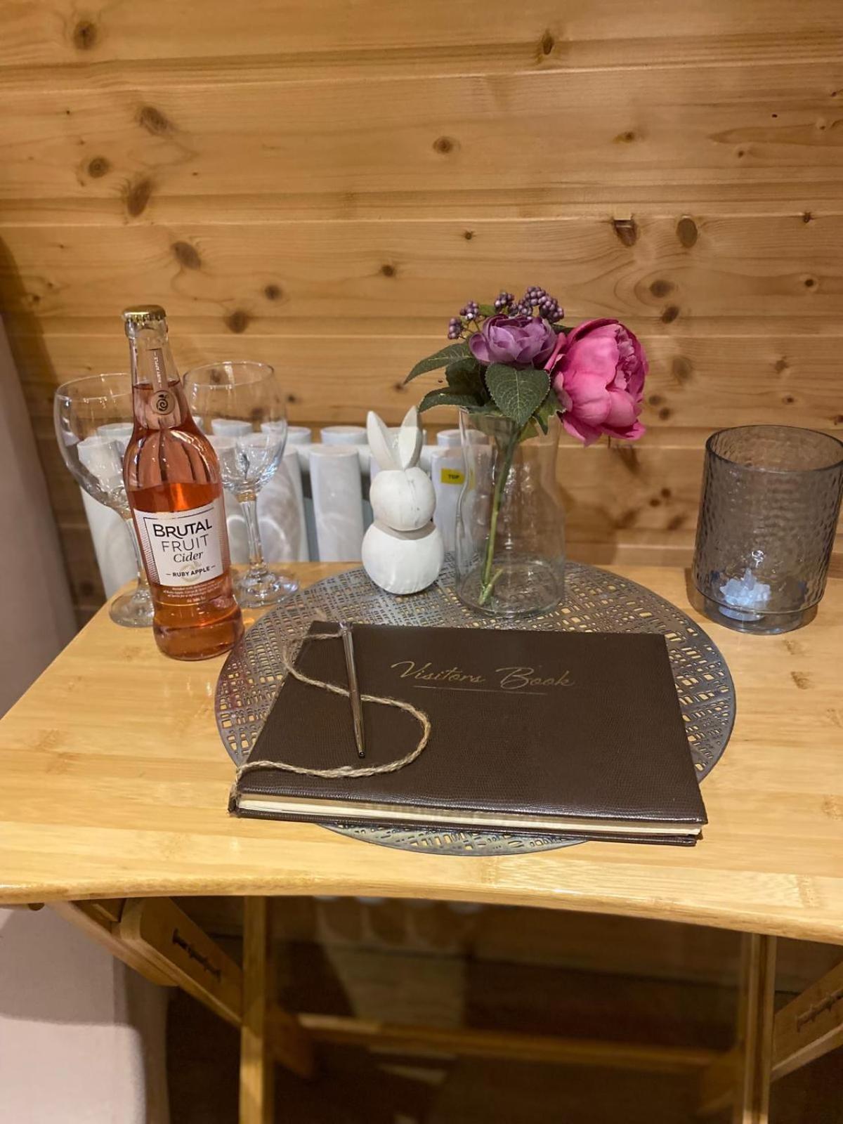 Crabmill Glamping Bewdley Hotell Eksteriør bilde